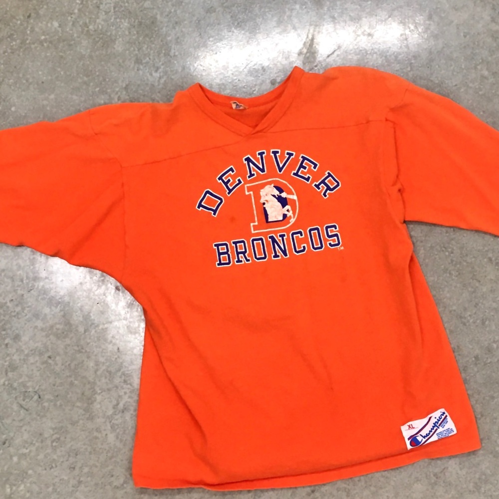 Vintage Denver Broncos champion 3/4 sleeve shirt
